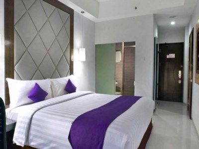 Quest Hotel Balikpapan By Aston Exterior photo